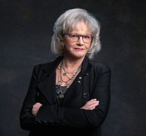 A photo of Linda Shuyler