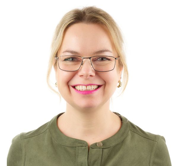 Photo of Allison Riva