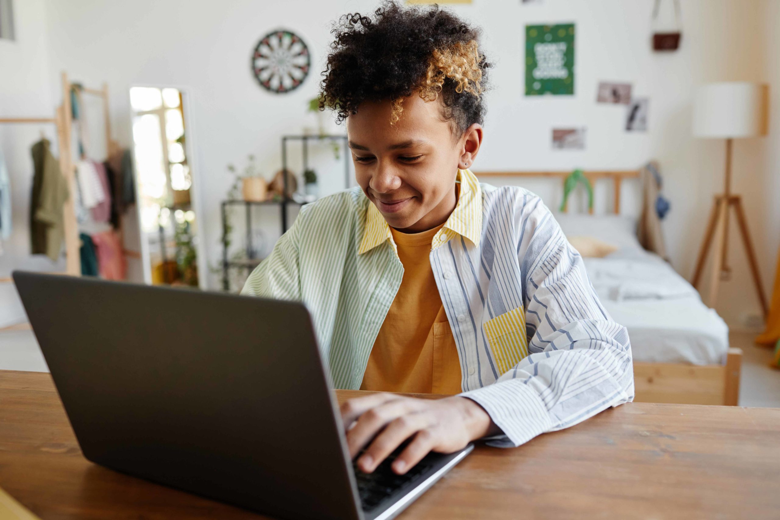 Learn more about the Peer-to-Peer Community at Kids Help Phone